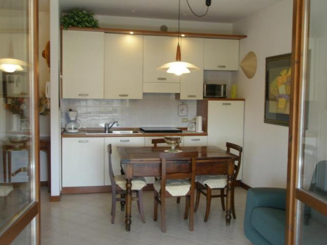 Apartment Mavi Bardolino Exterior photo