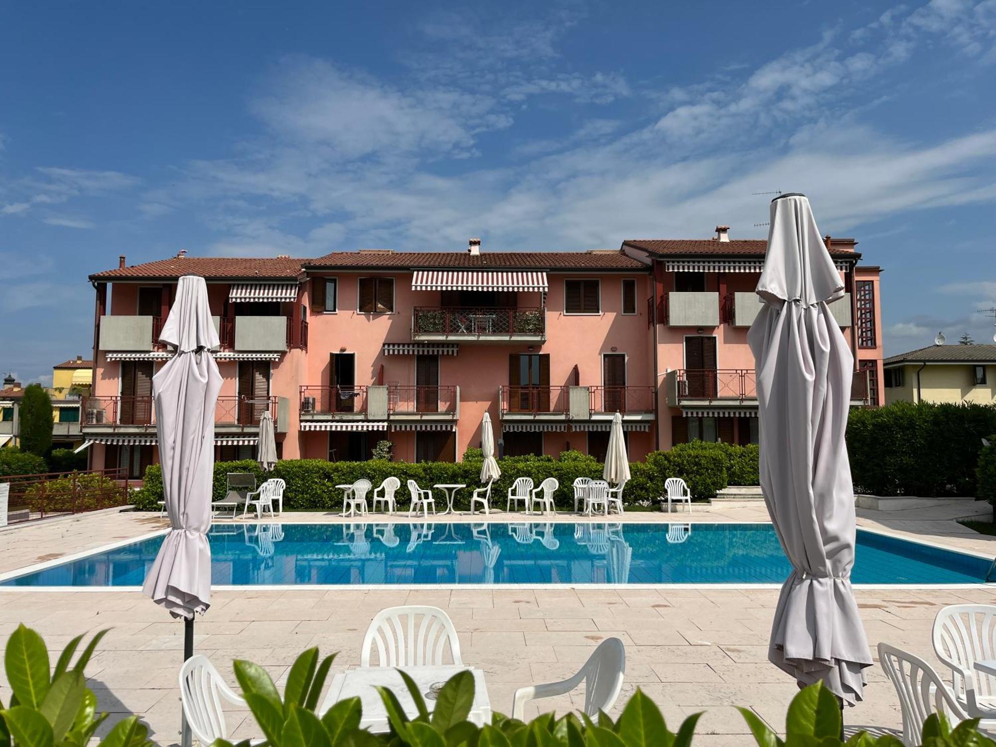 Apartment Mavi Bardolino Exterior photo