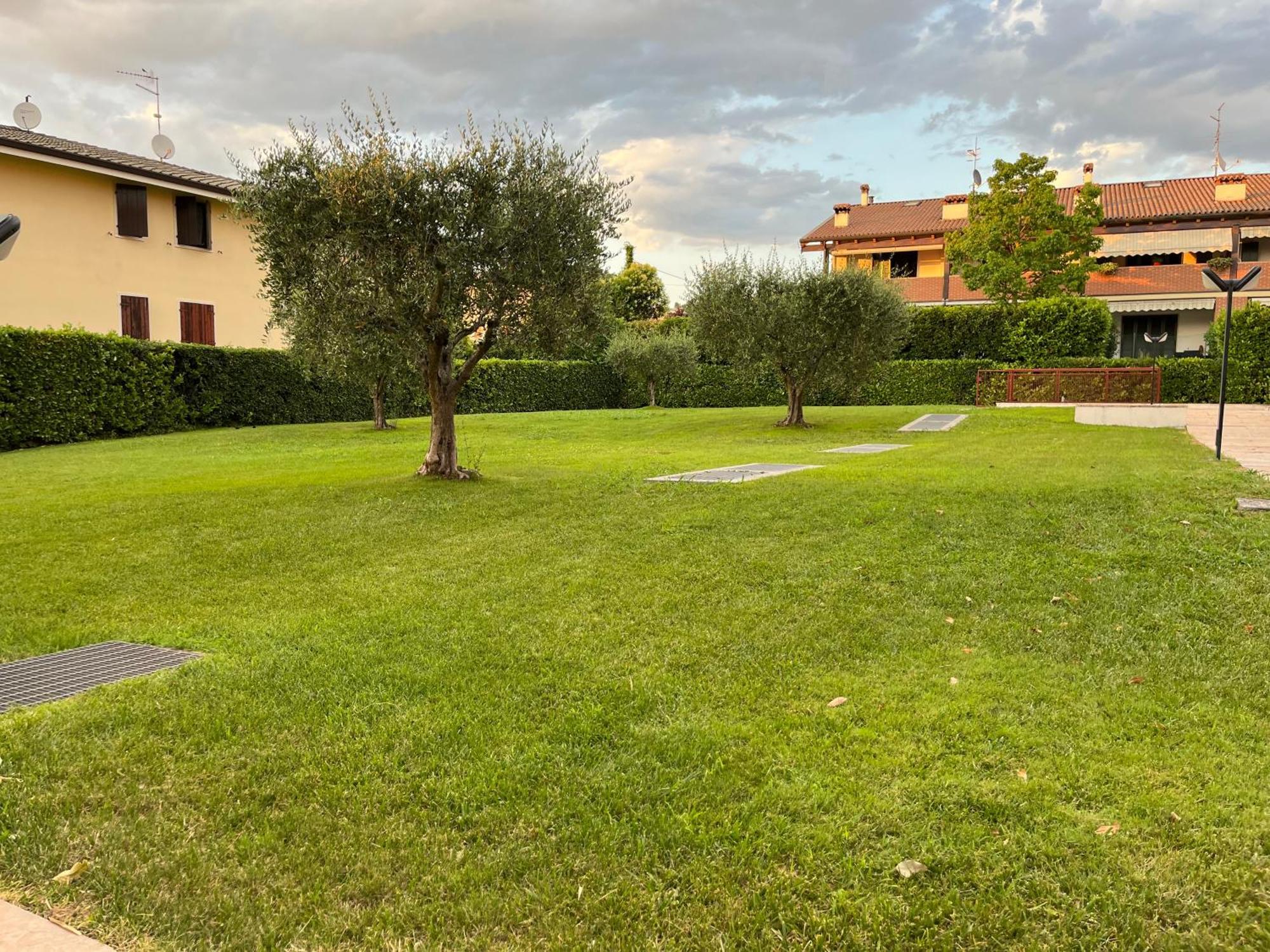 Apartment Mavi Bardolino Exterior photo