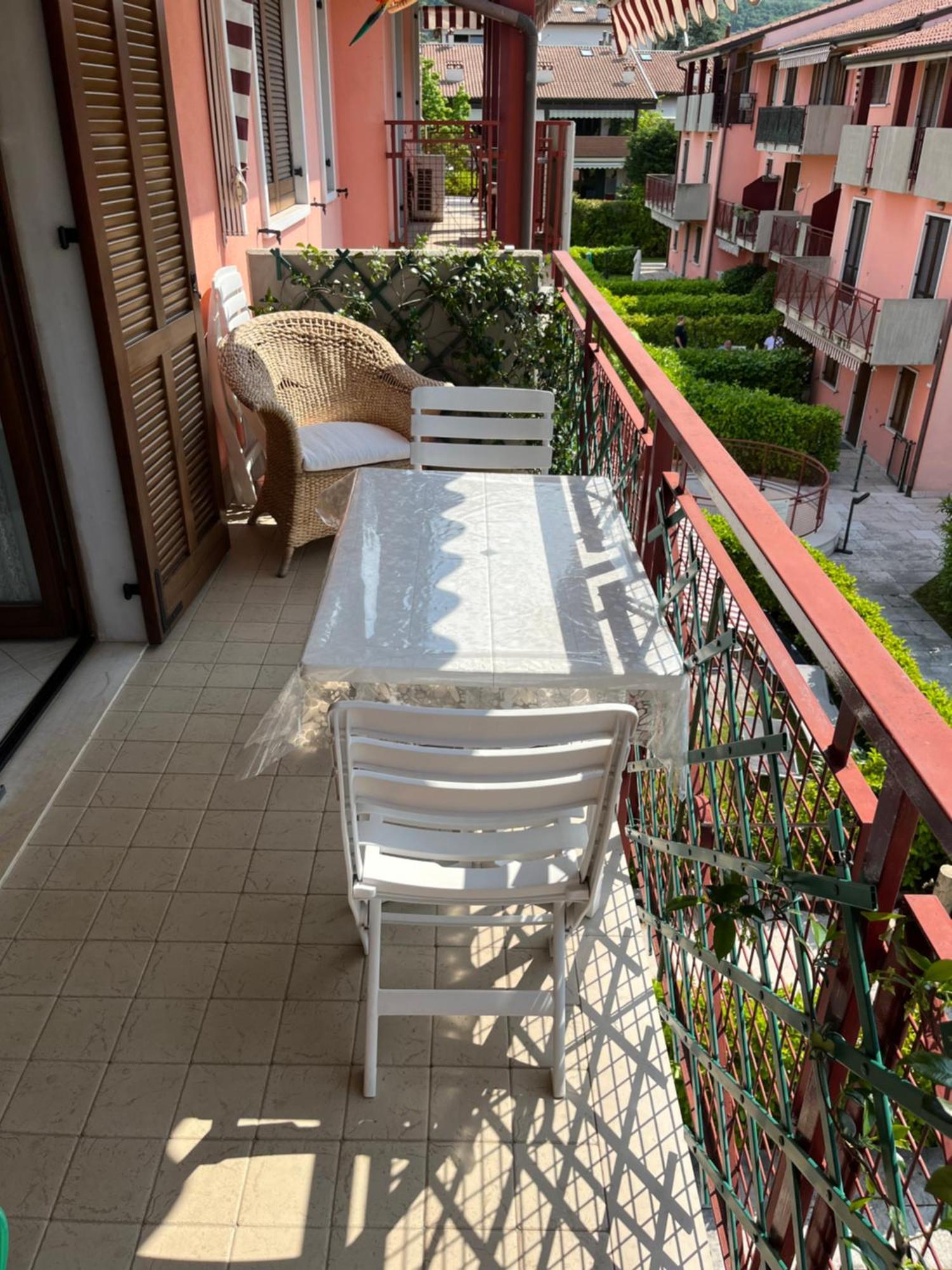 Apartment Mavi Bardolino Exterior photo